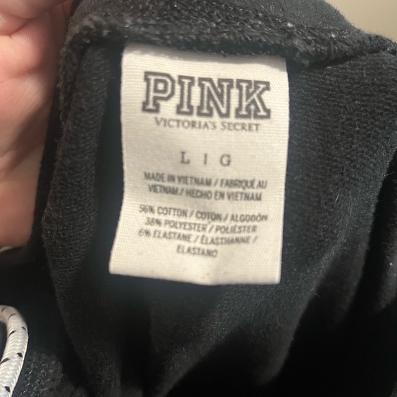 Pink sweats. In great condition, size large - Picture 3 of 3